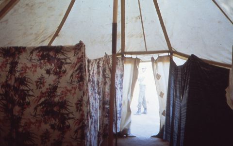 A camp for displaced persons as a result of South Arican incursions during the war. DW worked in partnership with the Angola Secretariat of State for Social Affairs (SEAS) and OMA (Angola women's organization) on the project.