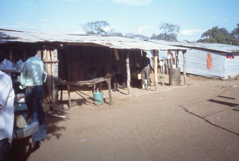 A camp for displaced persons as a result of South Arican incursions during the war. DW worked in partnership with the Angola Secretariat of State for Social Affairs (SEAS) and OMA (Angola women's organization) on the project.