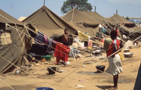 Refugees from Caxito were relocated to Luanda as part of this program. 
