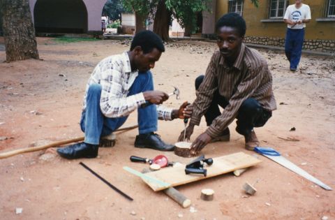 Workshop for building mobility aids for handicapped individuals. 
Workshop for building mobility aids for disabled individuals; run in partnership with the Angola Secretariat of State for Social Affairs (SEAS).